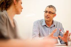 Supervisor meeting with researcher