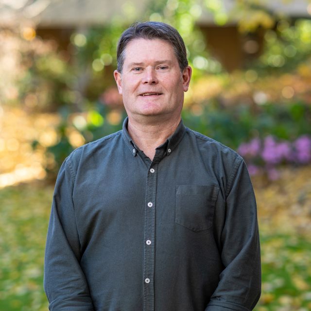 Photo of Professor Mark Hulett