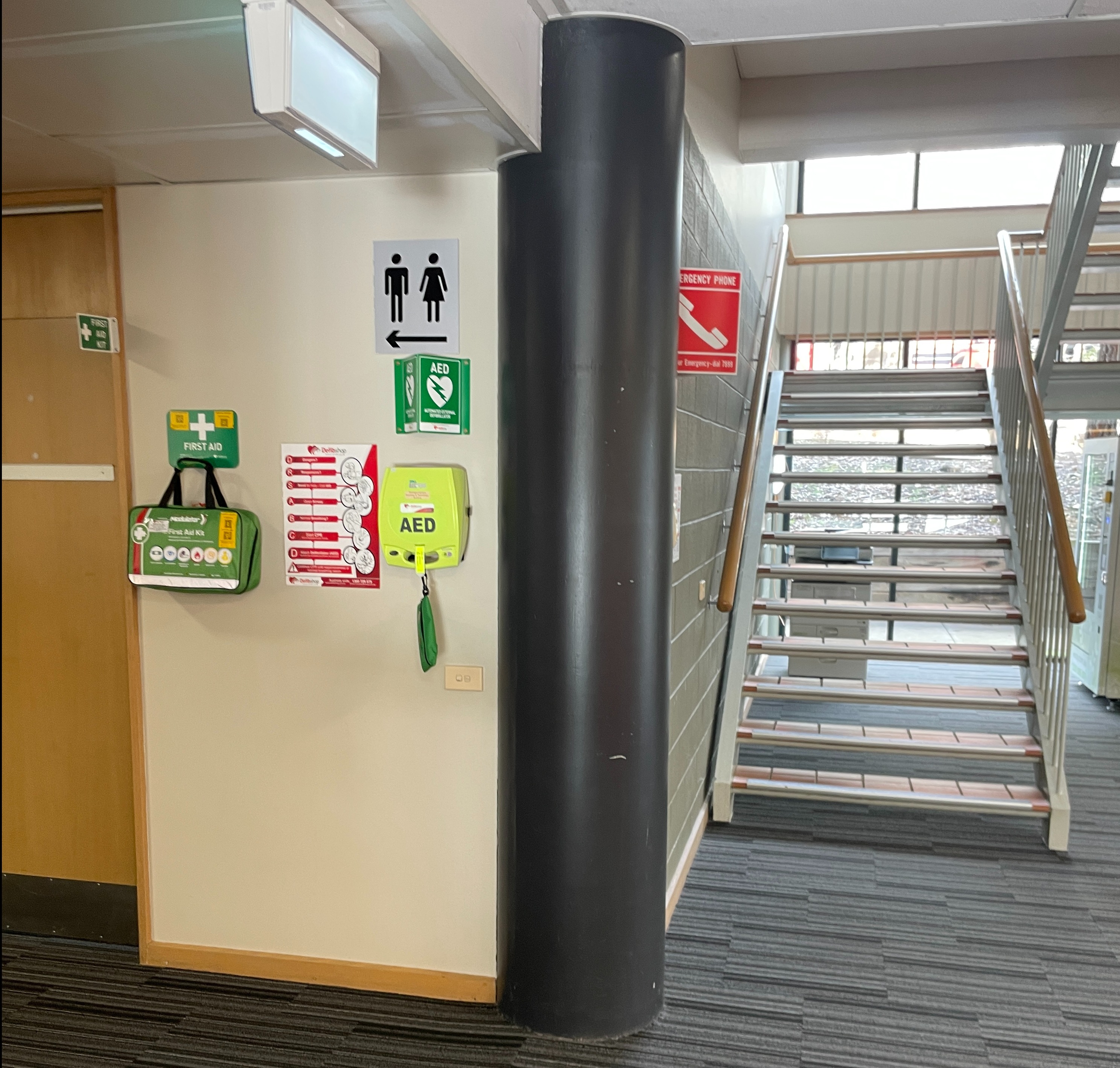 Business Building AED Business Building AED