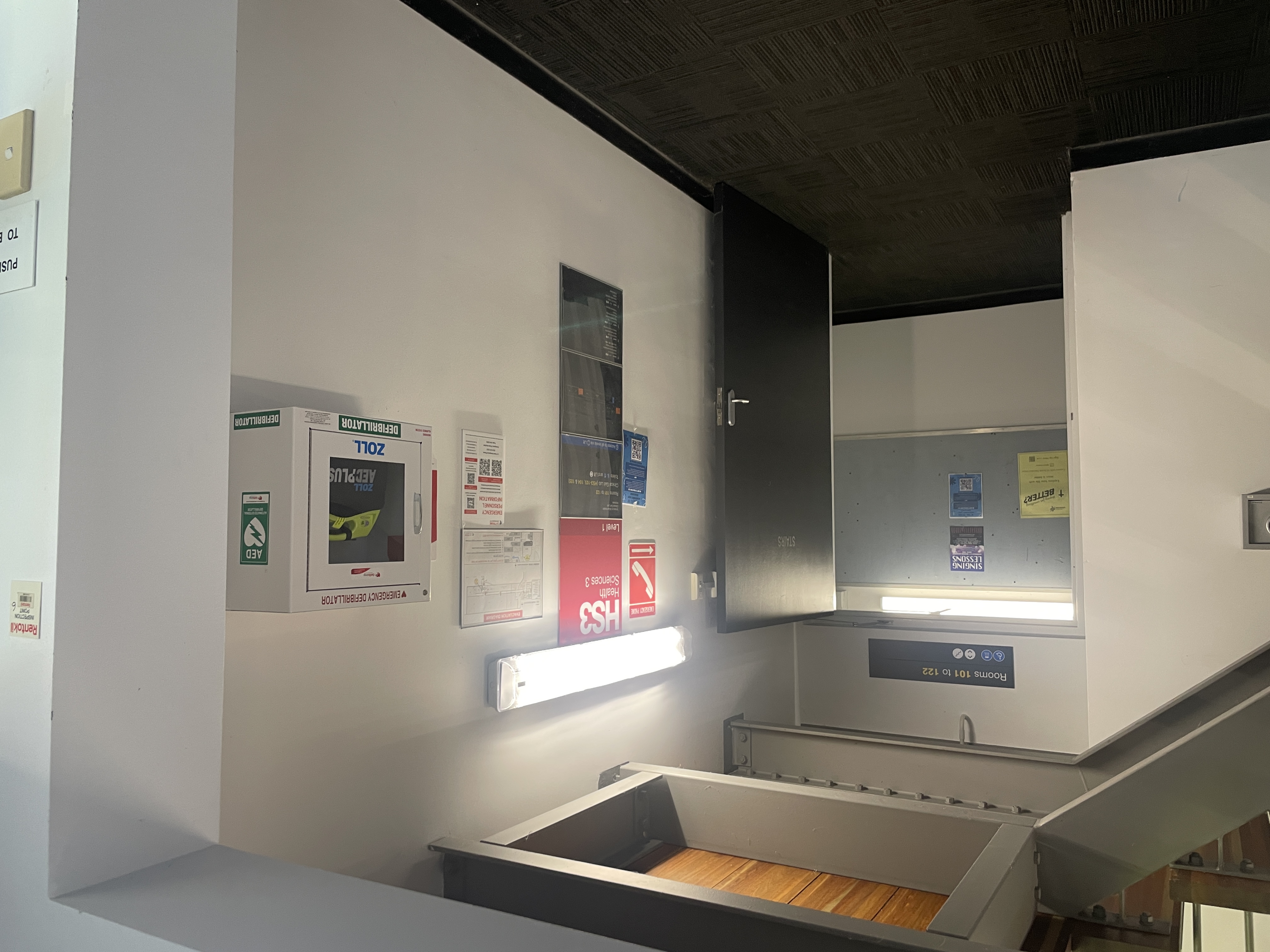 HS3 Level 1 AED HS3 Level 1 AED