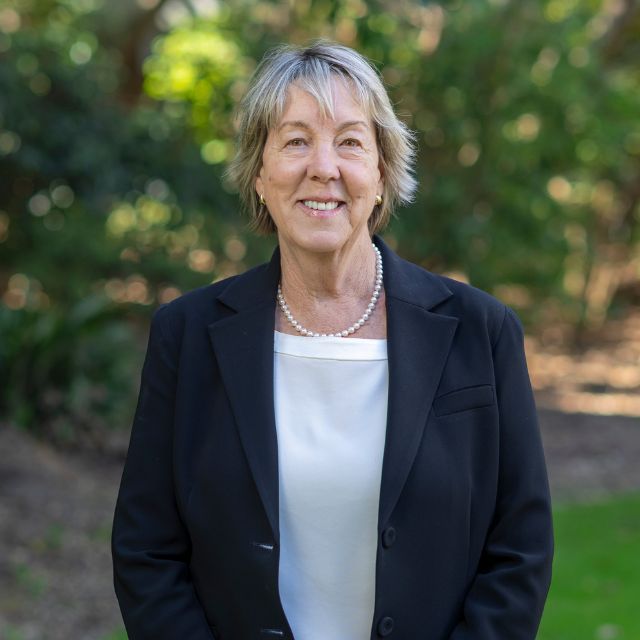 Photo of Professor Suzanne O'Keefe